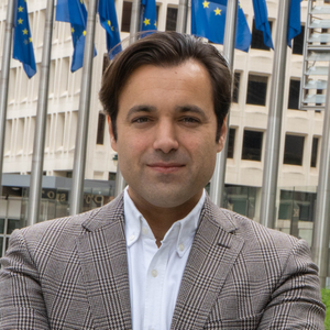 Sebastian Rodriguez (Founder of European Campaign Playbook)